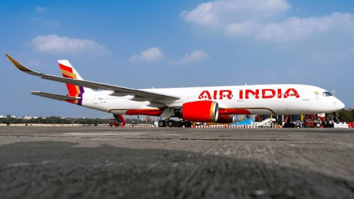 तकनीकी खराबी से उड़ान में बाधा, एयर इंडिया की फ्लाइट AI315 हॉन्गकॉन्ग लौटी