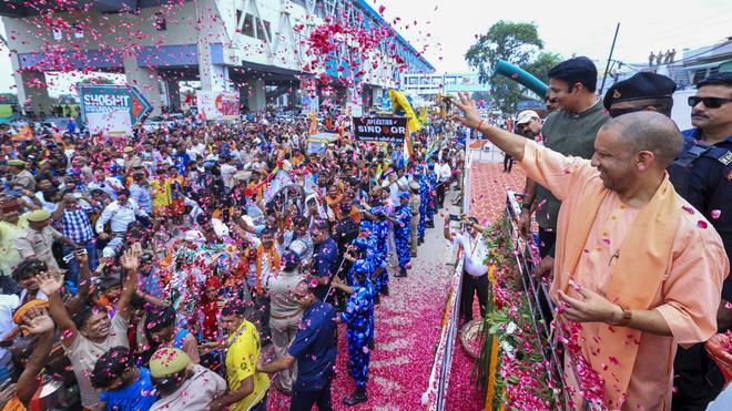 कांवड़ यात्रा को बदनाम करने की साजिश: योगी आदित्यनाथ